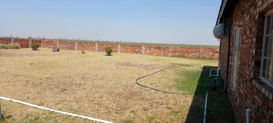 4 Bedroom Property for Sale in Vaal Power A H Free State